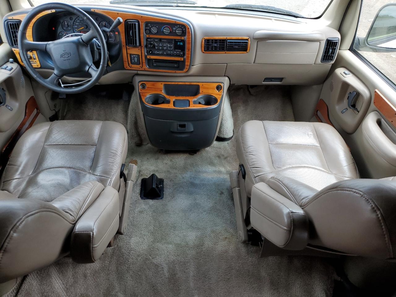 1GBFG15R1X1037229 1999 Chevrolet Express G1500