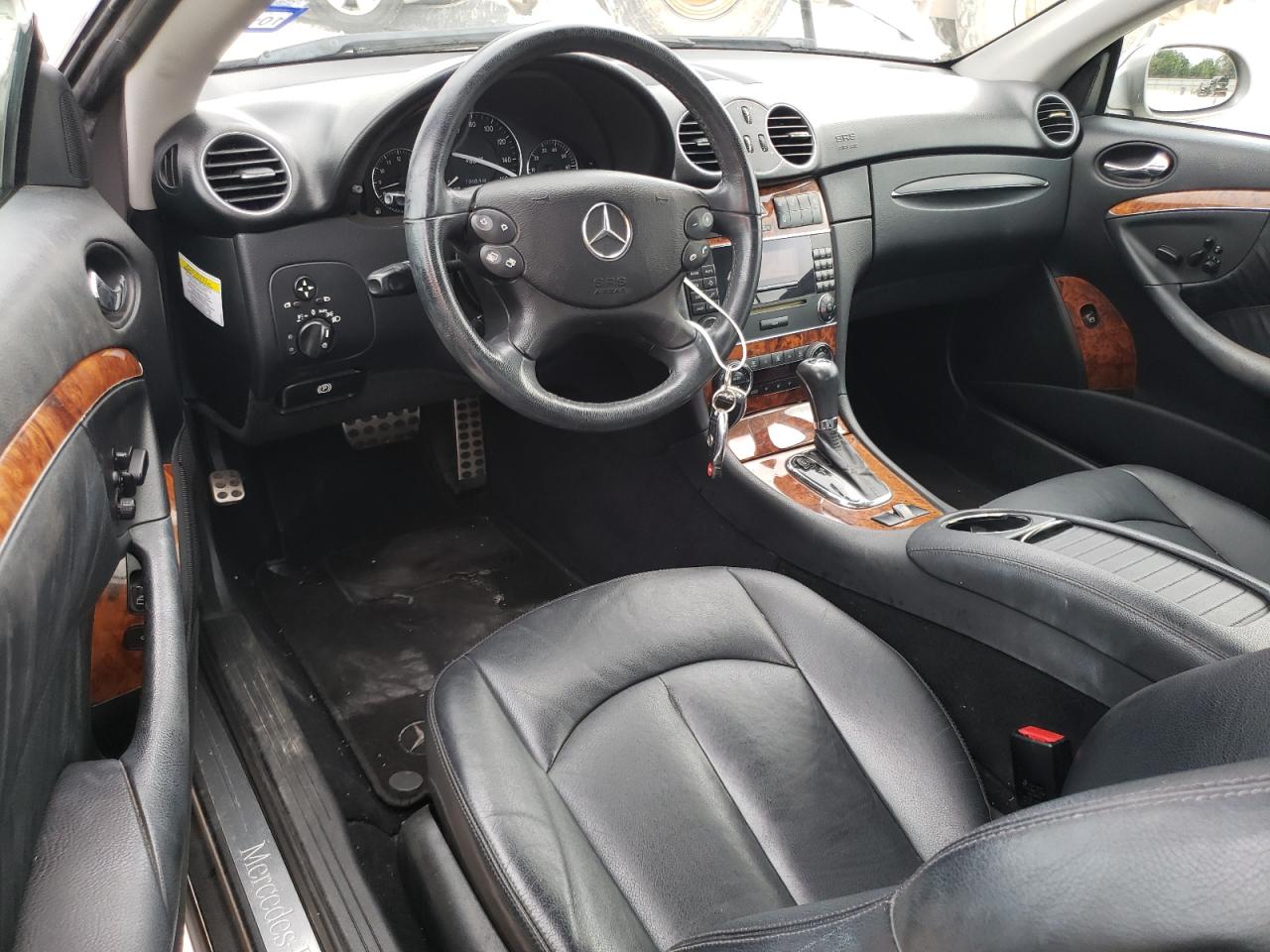 WDBTK56F87F211372 2007 Mercedes-Benz Clk 350