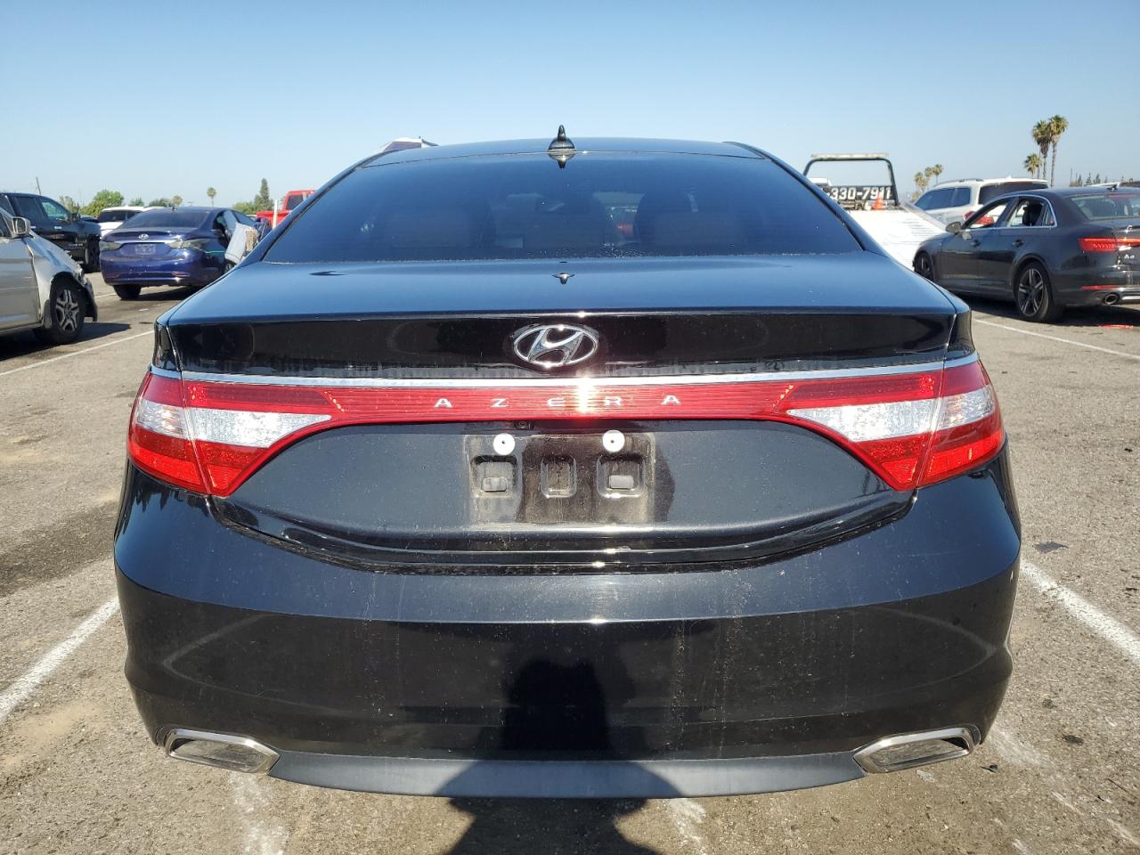 Lot #2774176357 2017 HYUNDAI AZERA