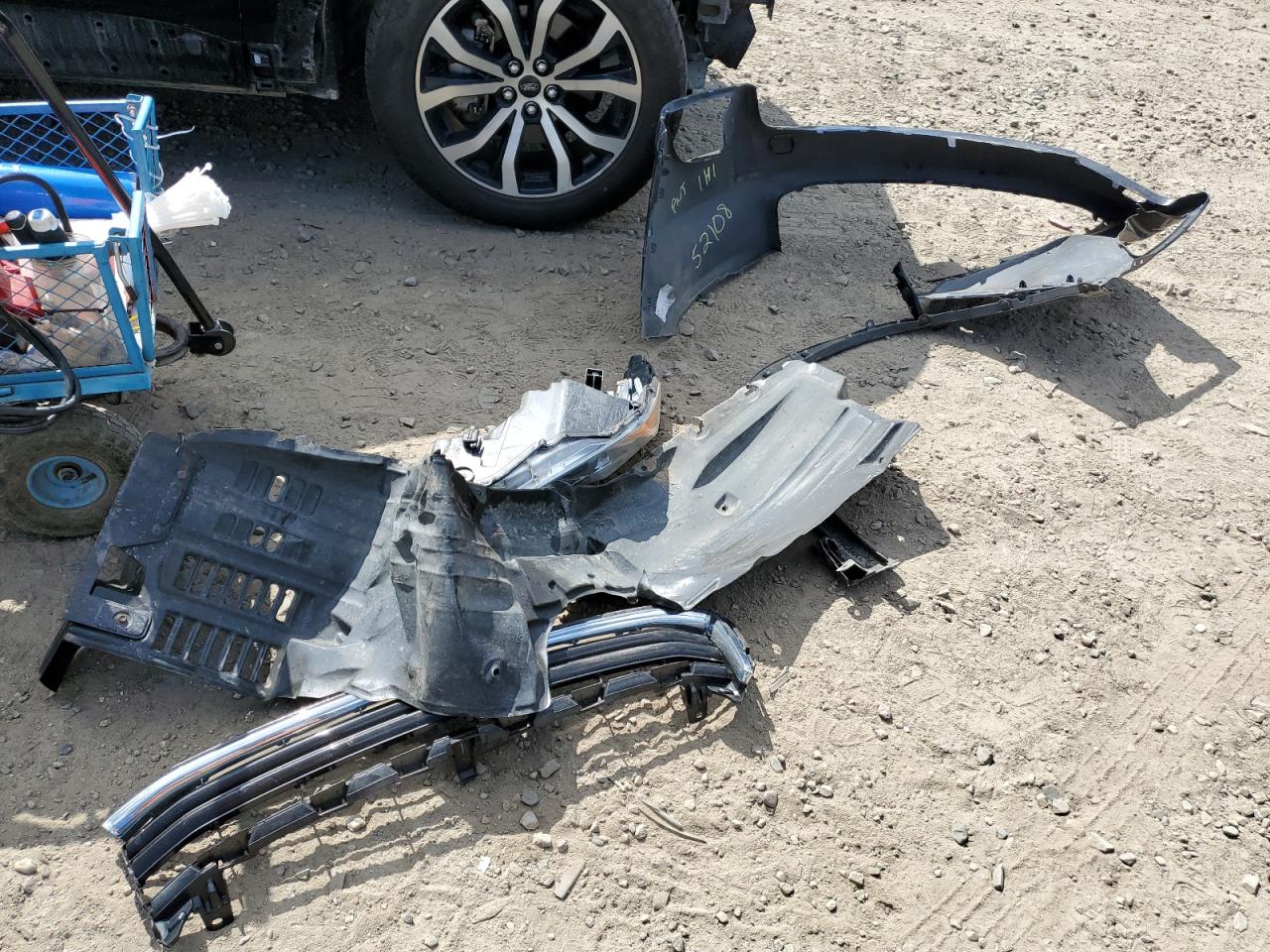 5TDJKRFH5ES040322 2014 Toyota Highlander Xle