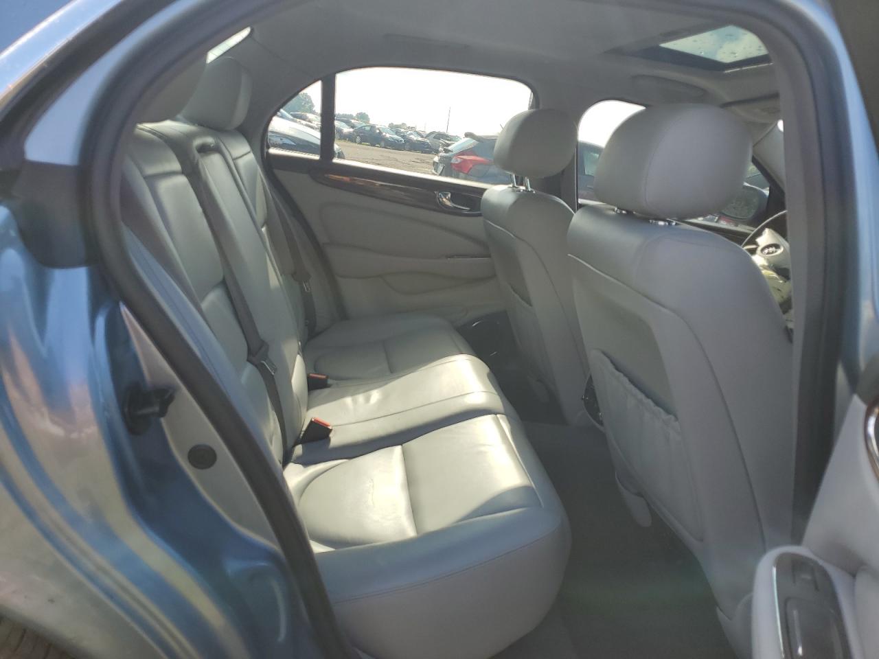 SAJWA71C04SG25554 2004 Jaguar Xj8