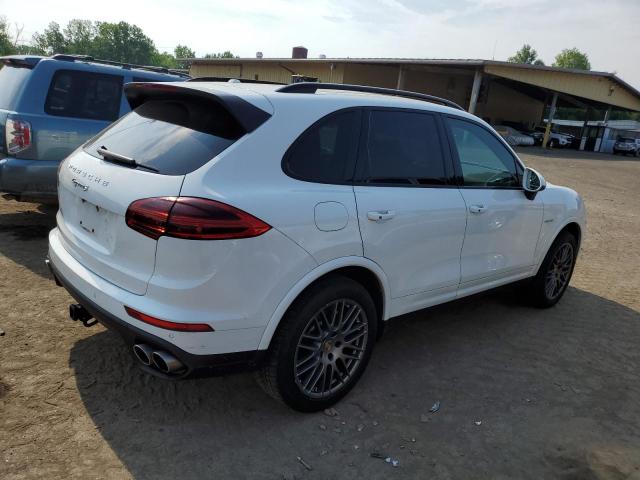 VIN WP1AE2A24JLA72383 2018 Porsche Cayenne, Se Hybr... no.3