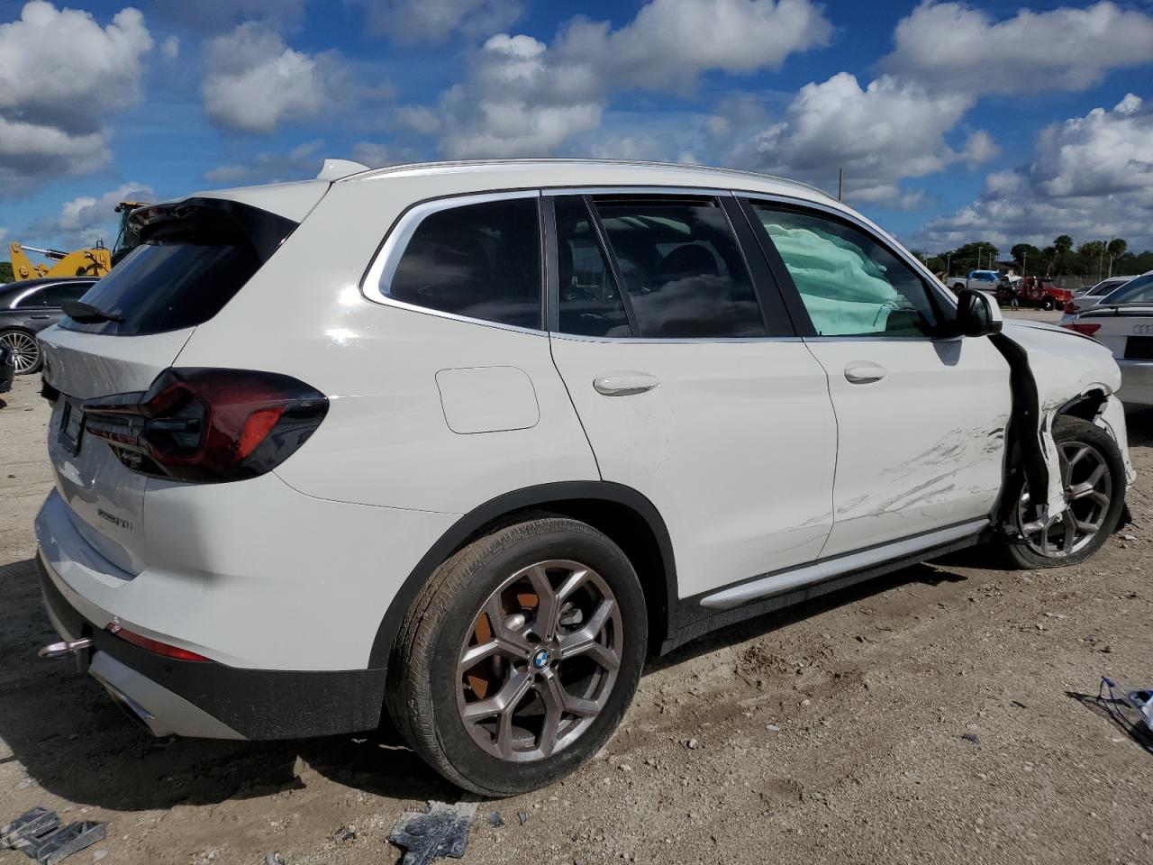 2022 BMW X3 Sdrive30I vin: 5UX43DP05N9L09048