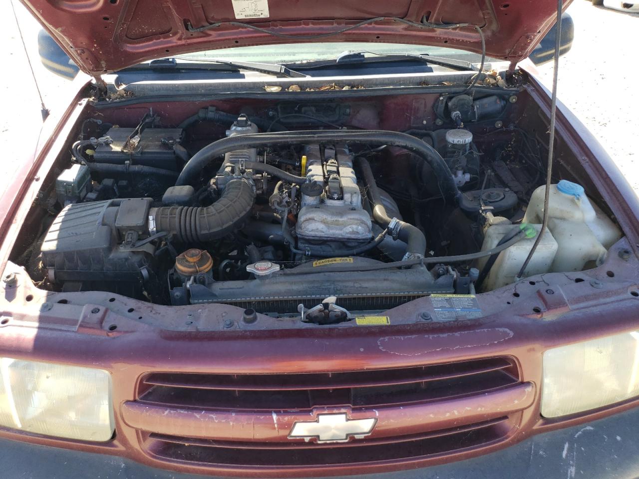 2CNBE13C436931162 2003 Chevrolet Tracker