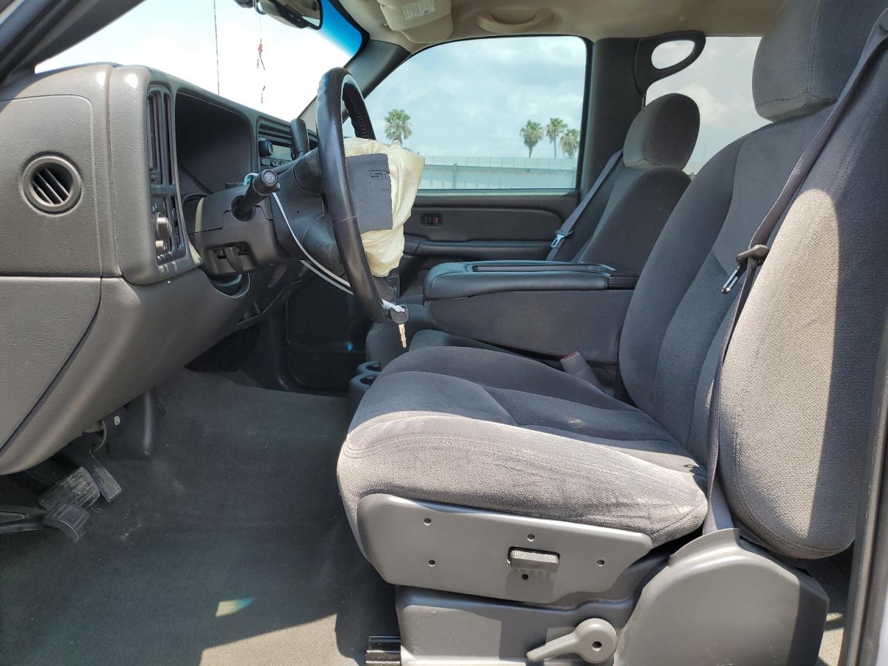 2GTEC13T161247694 2006 GMC New Sierra C1500