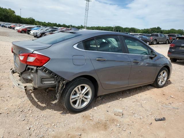 2018 Chevrolet Cruze - Image 3