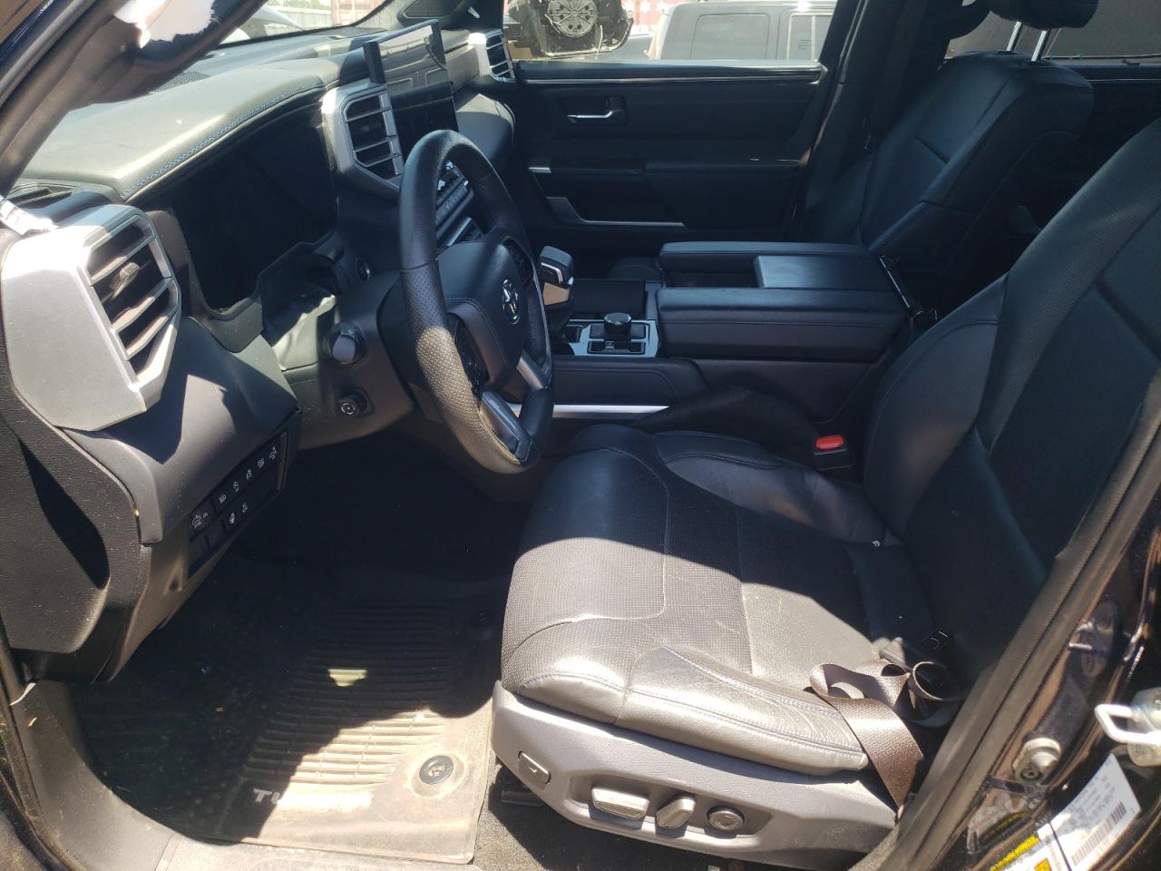 5TFNA5DB5NX030847 2022 Toyota Tundra Crewmax Platinum