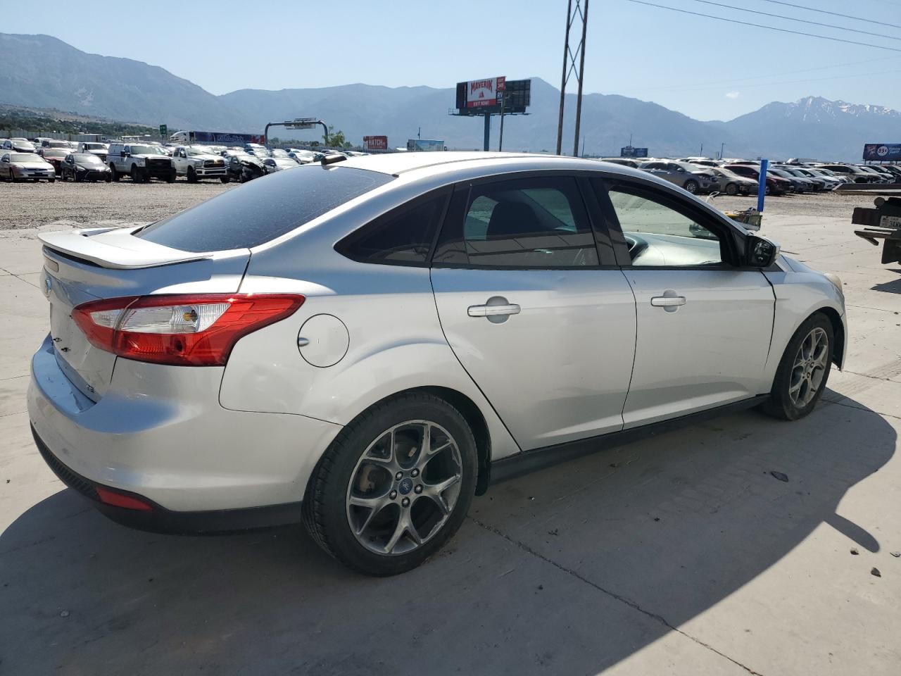 2014 Ford Focus Se vin: 1FADP3F24EL169747