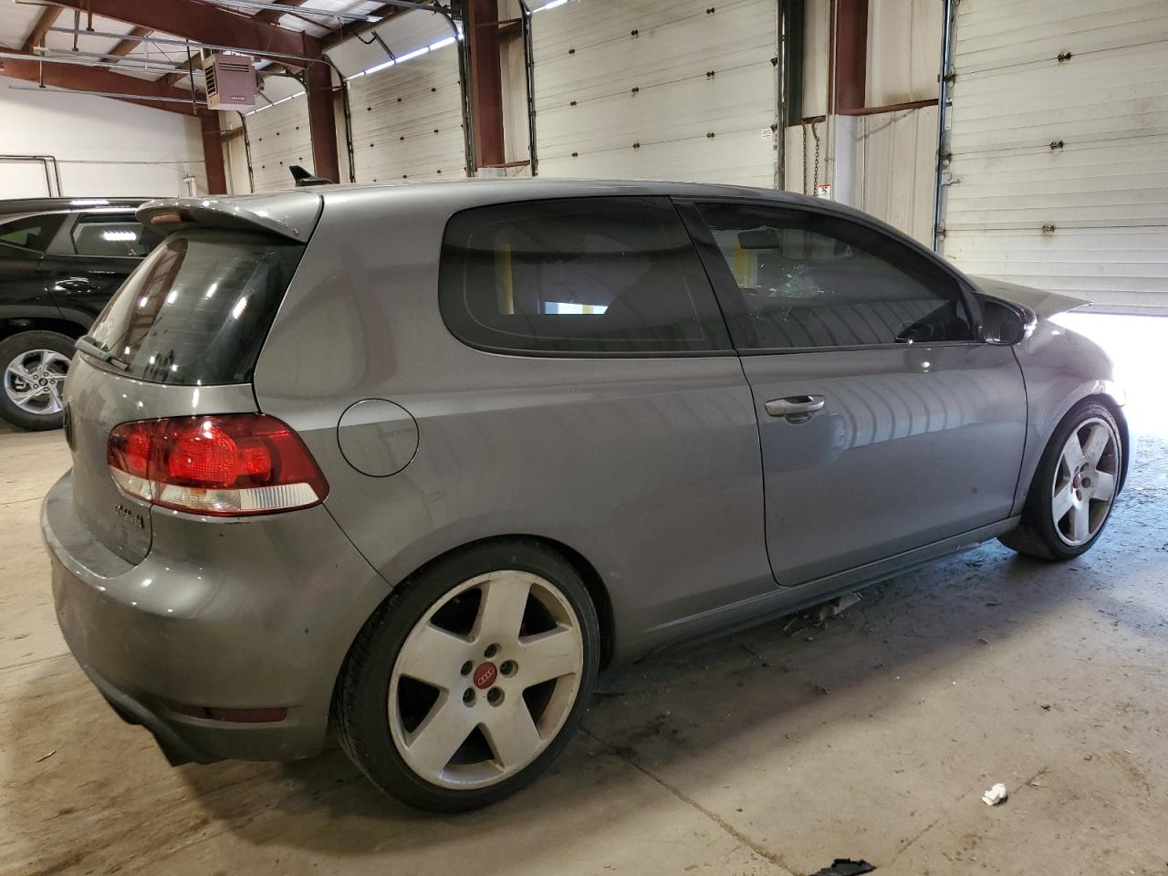 2013 Volkswagen Gti vin: WVWFD7AJ3DW036976