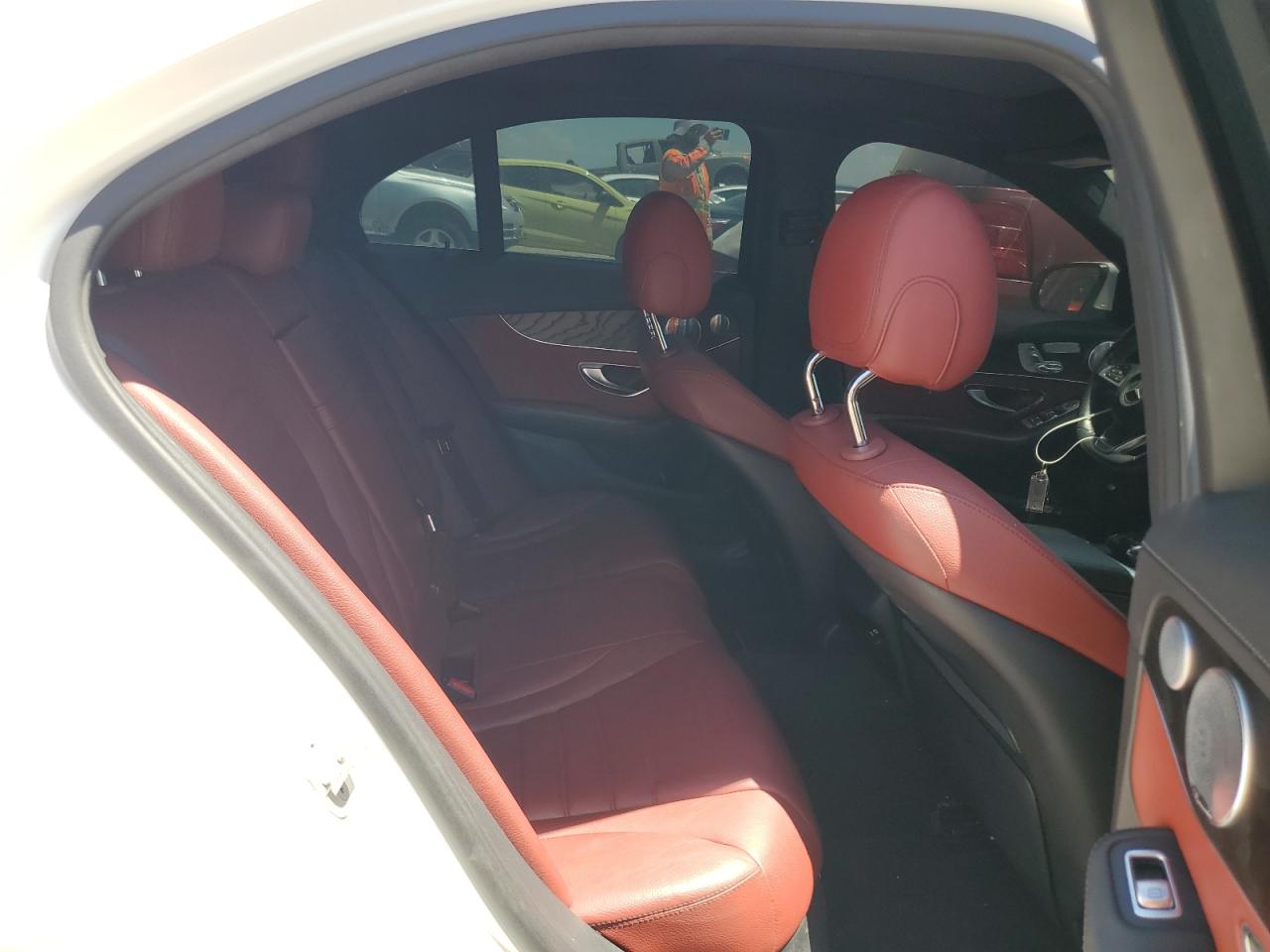 55SWF4JB8GU119702 2016 Mercedes-Benz C 300