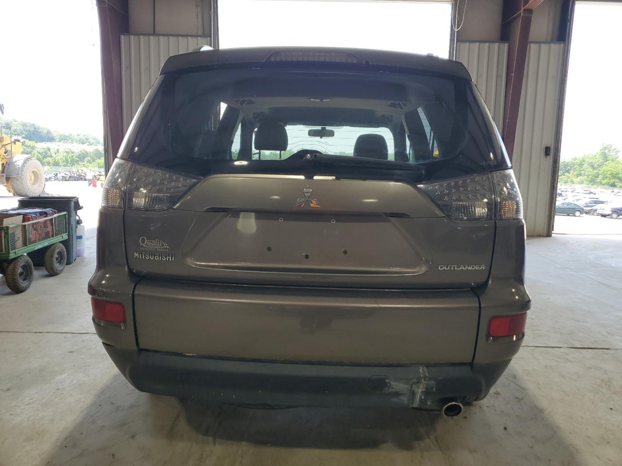 Lot #2926514312 2011 MITSUBISHI OUTLANDER