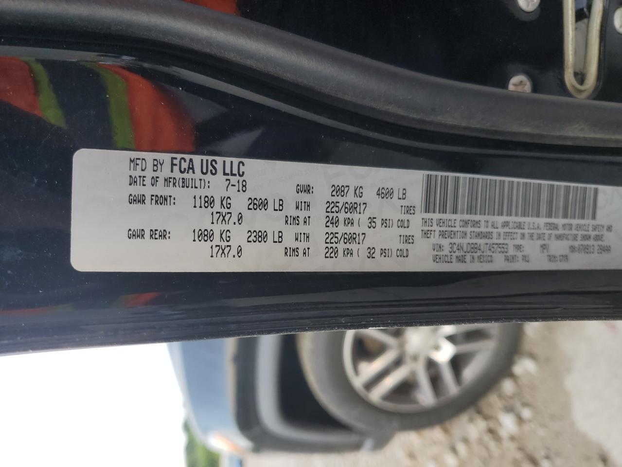 3C4NJDBB4JT457553 2018 Jeep Compass Latitude