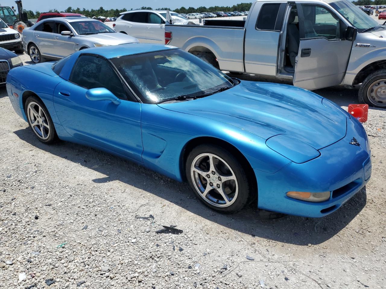 1G1YY22G8Y5102140 2000 Chevrolet Corvette