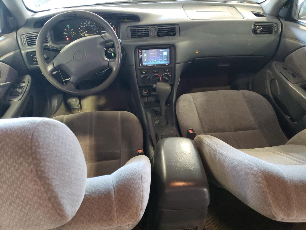 4T1BG22K7YU970555 2000 Toyota Camry Ce