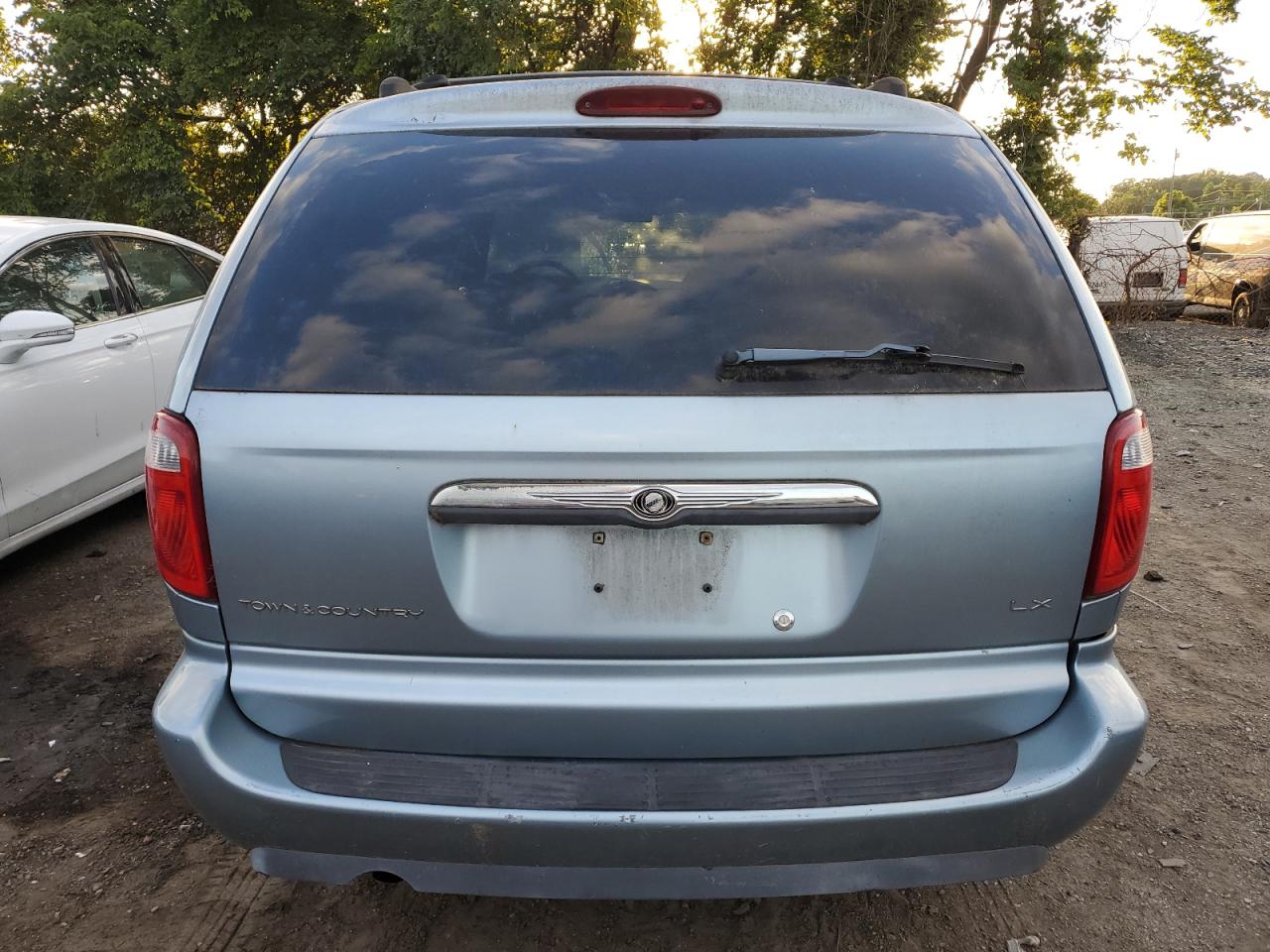 2C4GP44R35R124514 2005 Chrysler Town & Country Lx