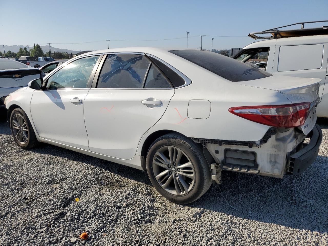 4T1BF1FKXFU032098 2015 Toyota Camry Le