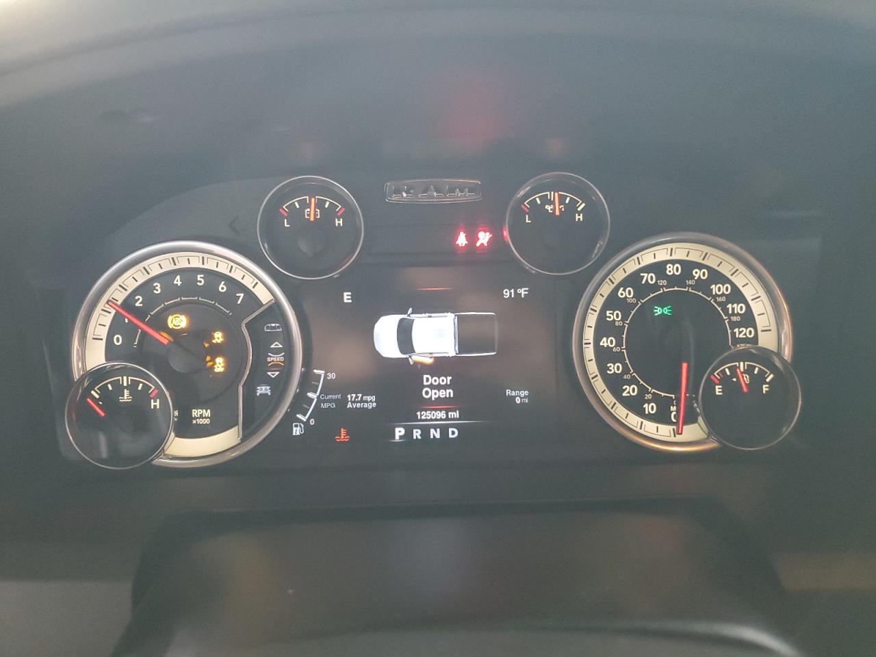 1C6RR6LT6GS169631 2016 Ram 1500 Slt