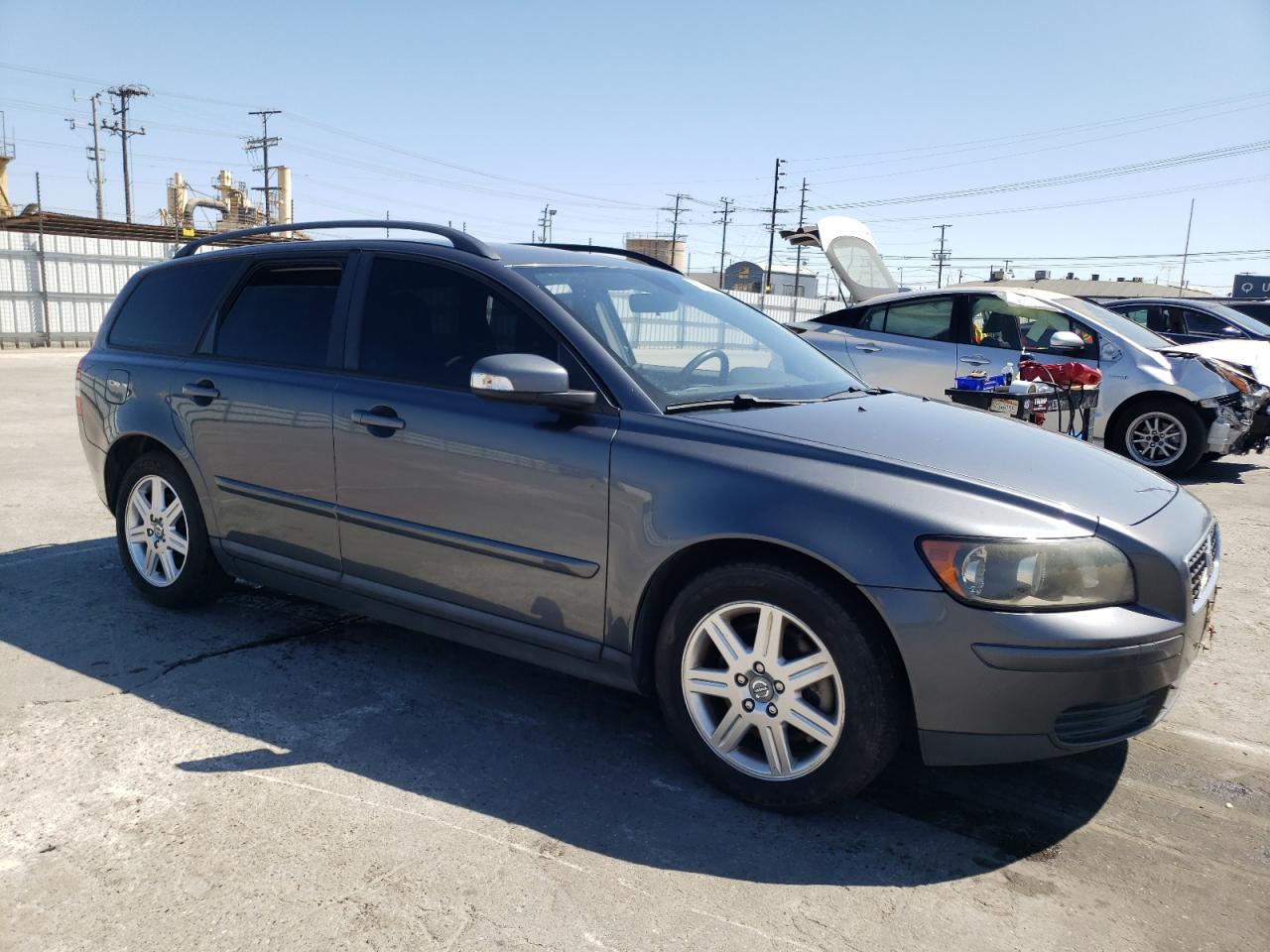 YV1MW390372272538 2007 Volvo V50 2.4I