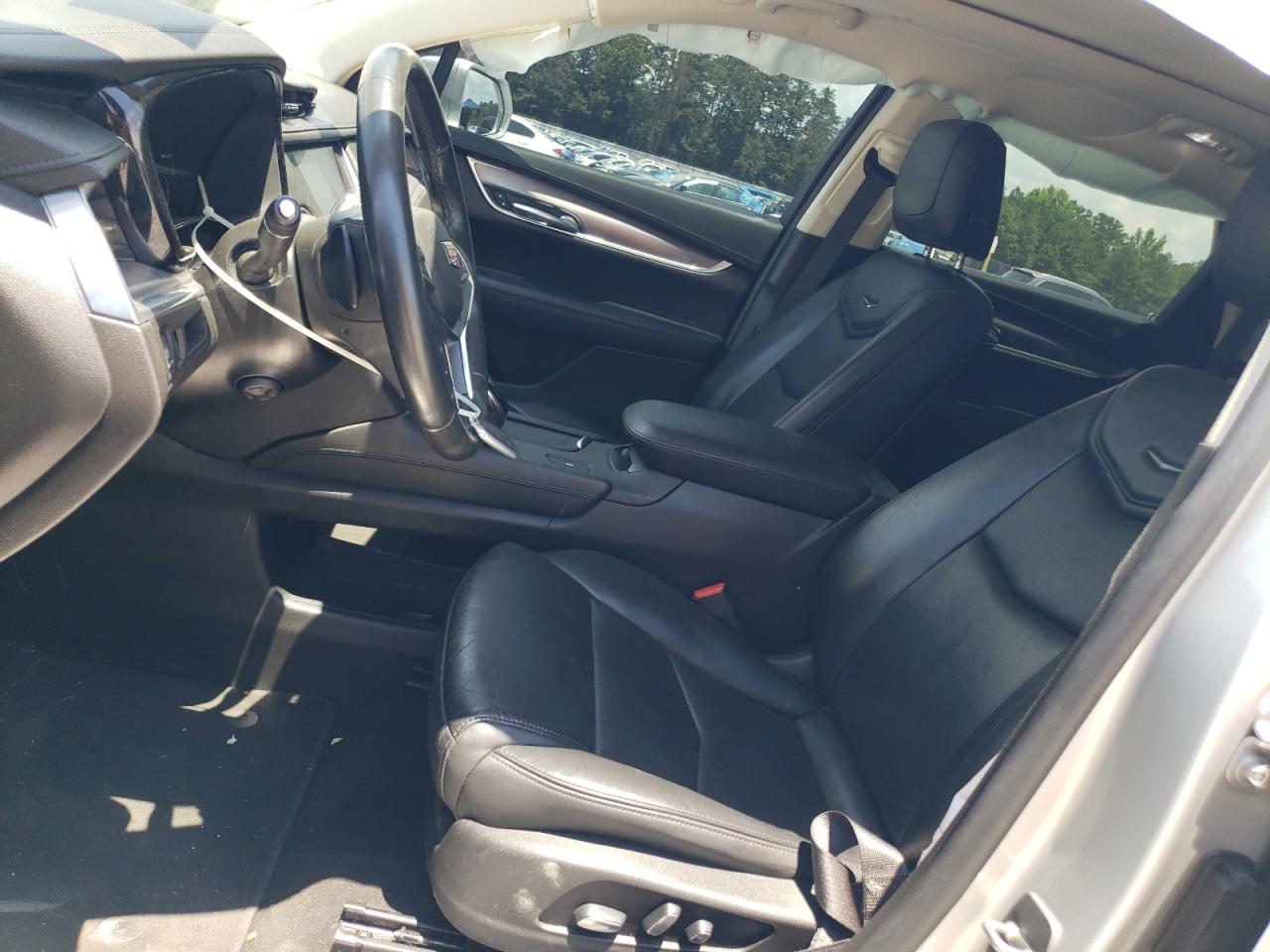 1GYKNCRS9KZ128939 2019 Cadillac Xt5 Luxury