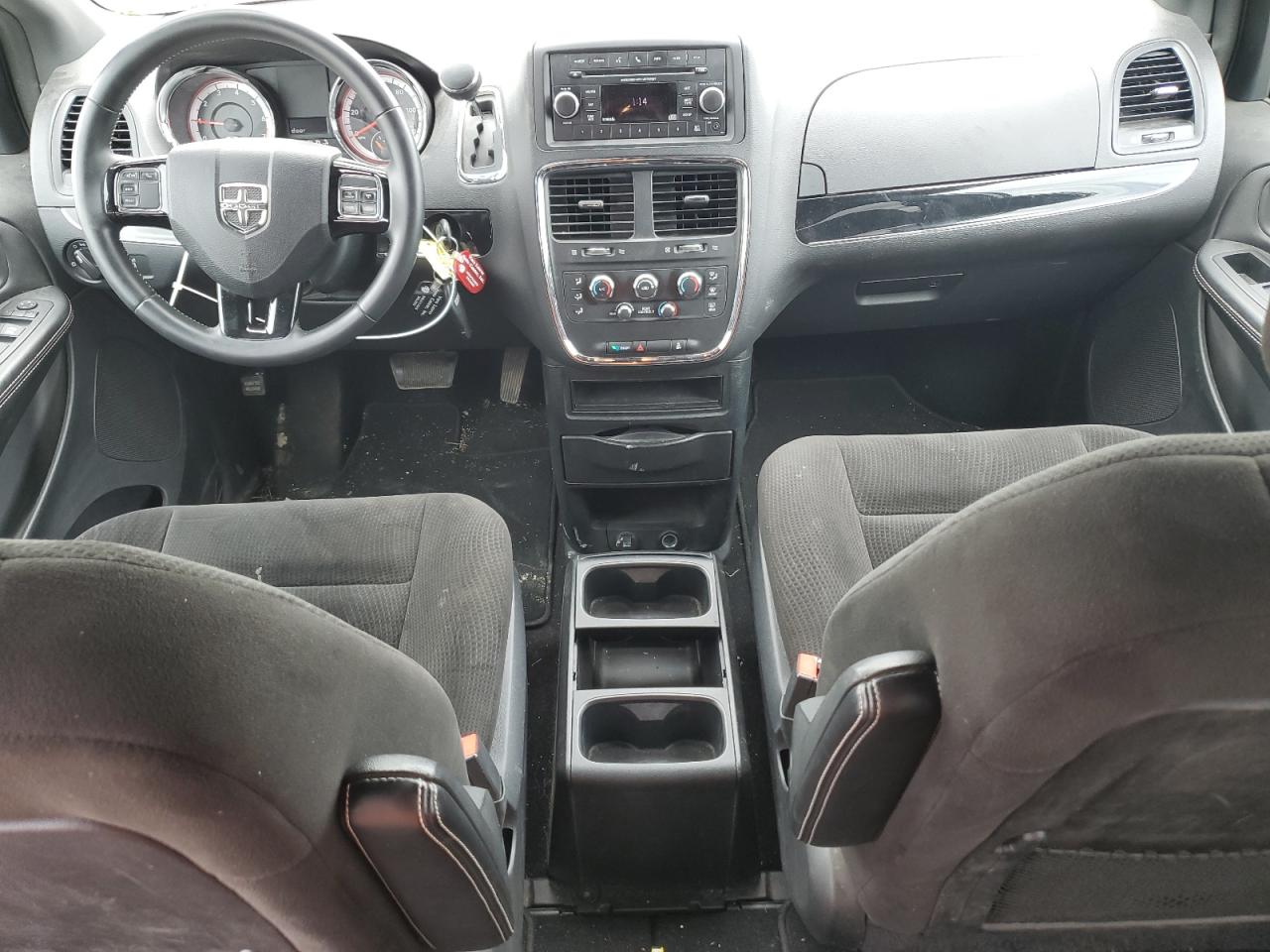 2C4RDGBG5GR285213 2016 Dodge Grand Caravan Se