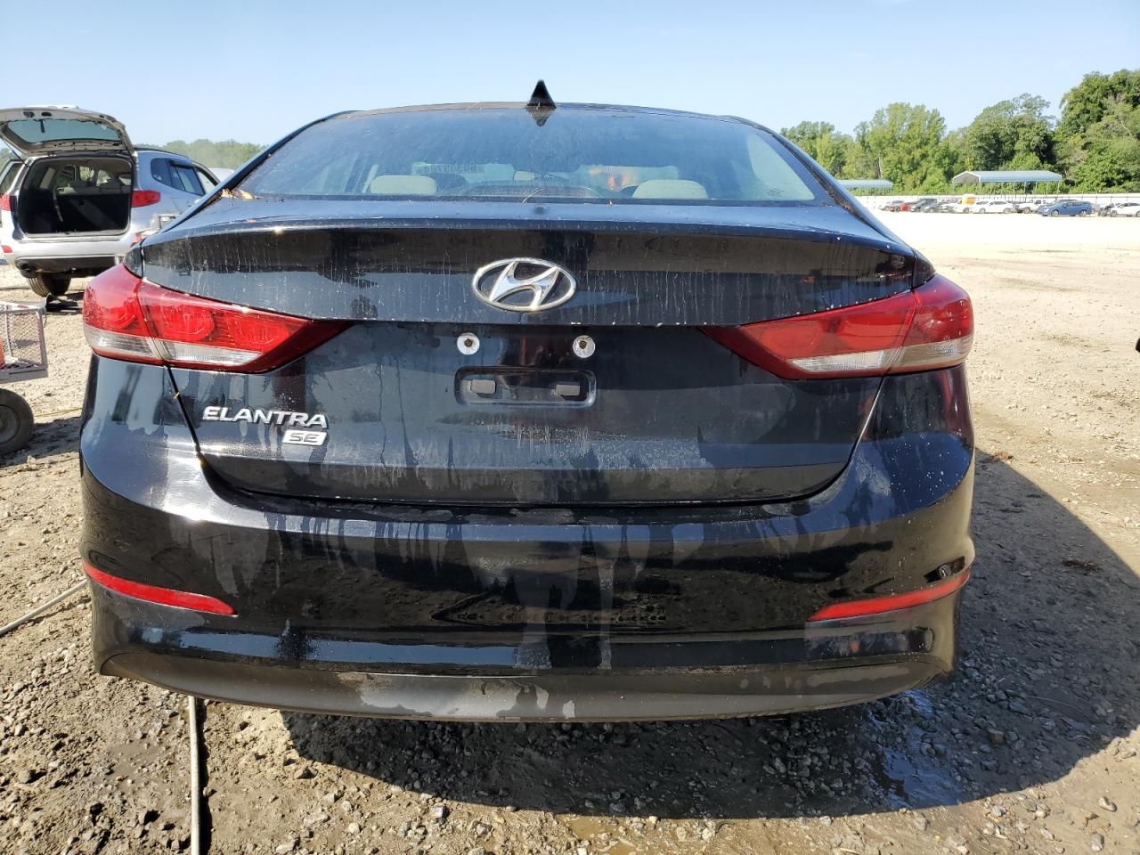 2017 Hyundai Elantra Se vin: 5NPD74LF0HH125535