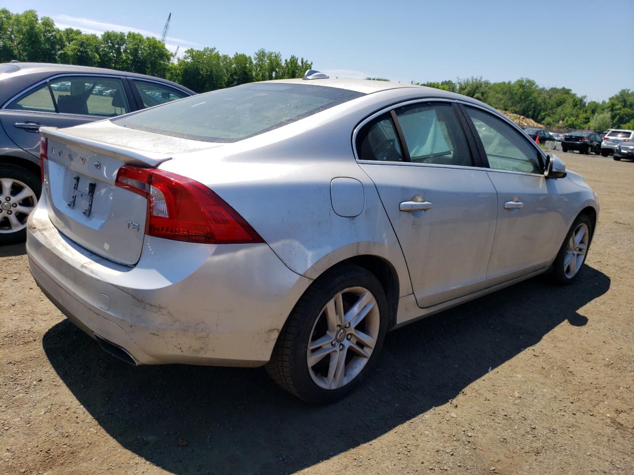 2014 Volvo S60 T5 vin: YV1612FS7E1295184