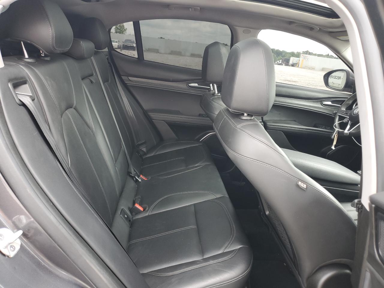 ZASFAKAN7J7B72331 2018 Alfa Romeo Stelvio