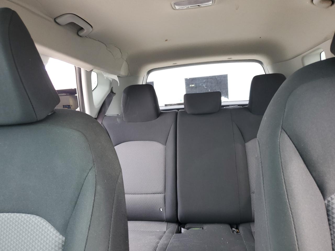 KNDJ23AU9L7102975 2020 Kia Soul Lx