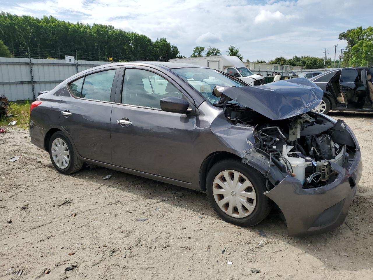 3N1CN7AP4FL828134 2015 Nissan Versa S