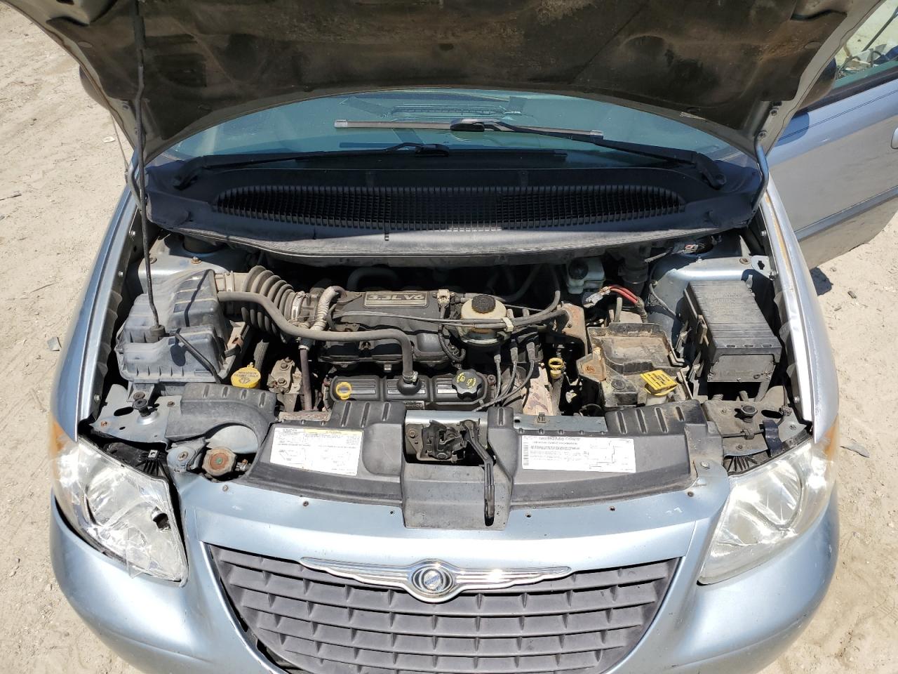 1C4GP45RX4B538420 2004 Chrysler Town & Country