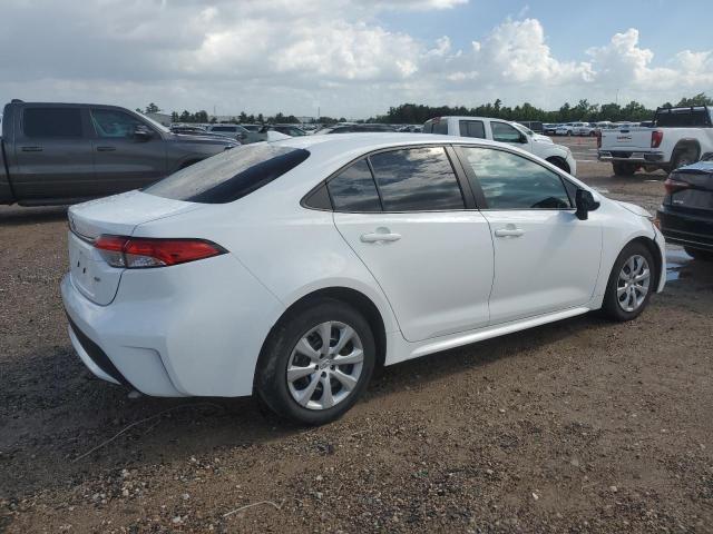 VIN 5YFEPMAE9NP316819 2022 Toyota Corolla, LE no.3