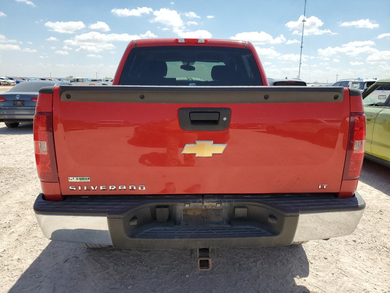 3GCPKSE34BG348275 2011 Chevrolet Silverado K1500 Lt