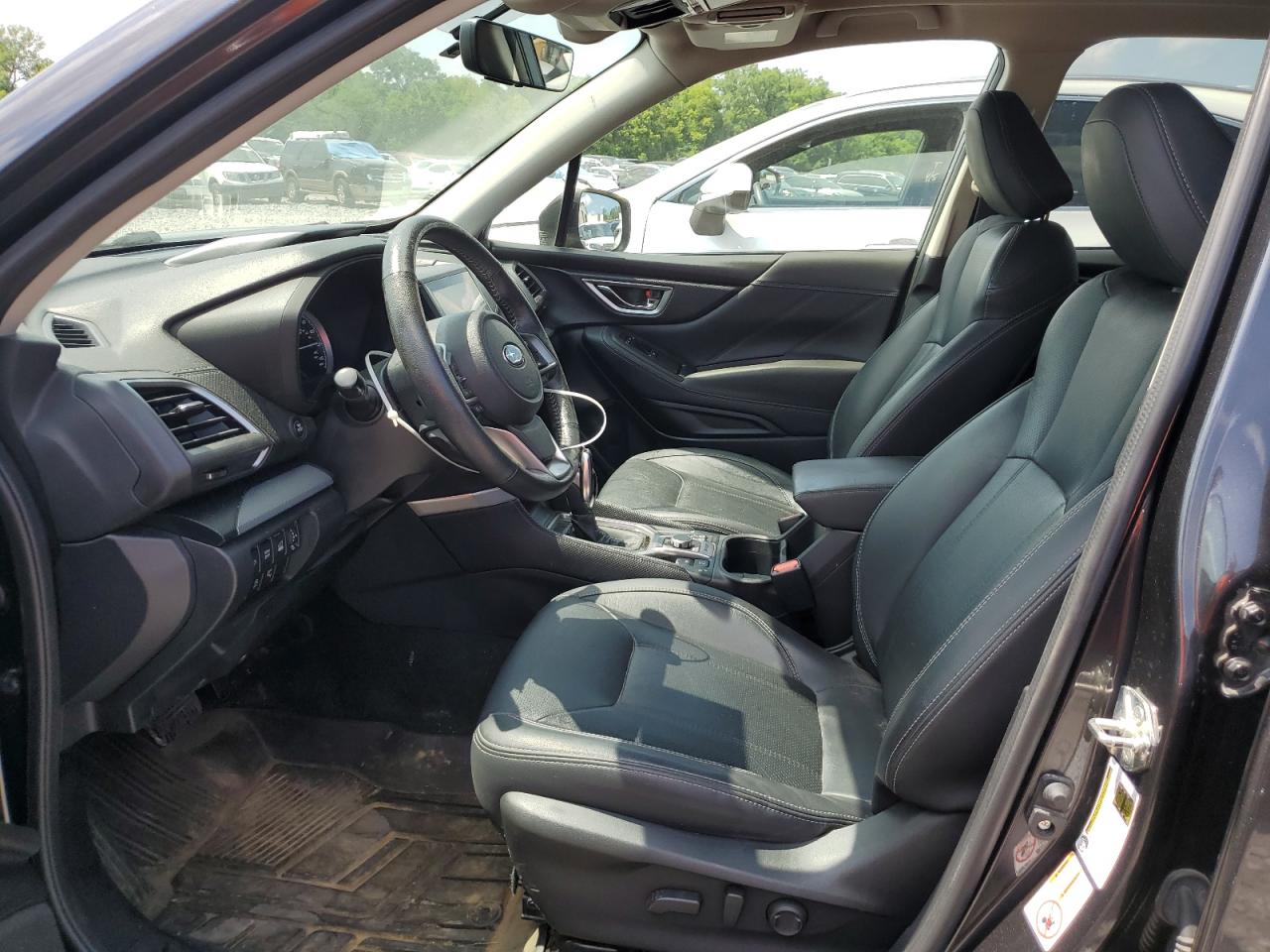 JF2SKAUC8KH469890 2019 Subaru Forester Limited