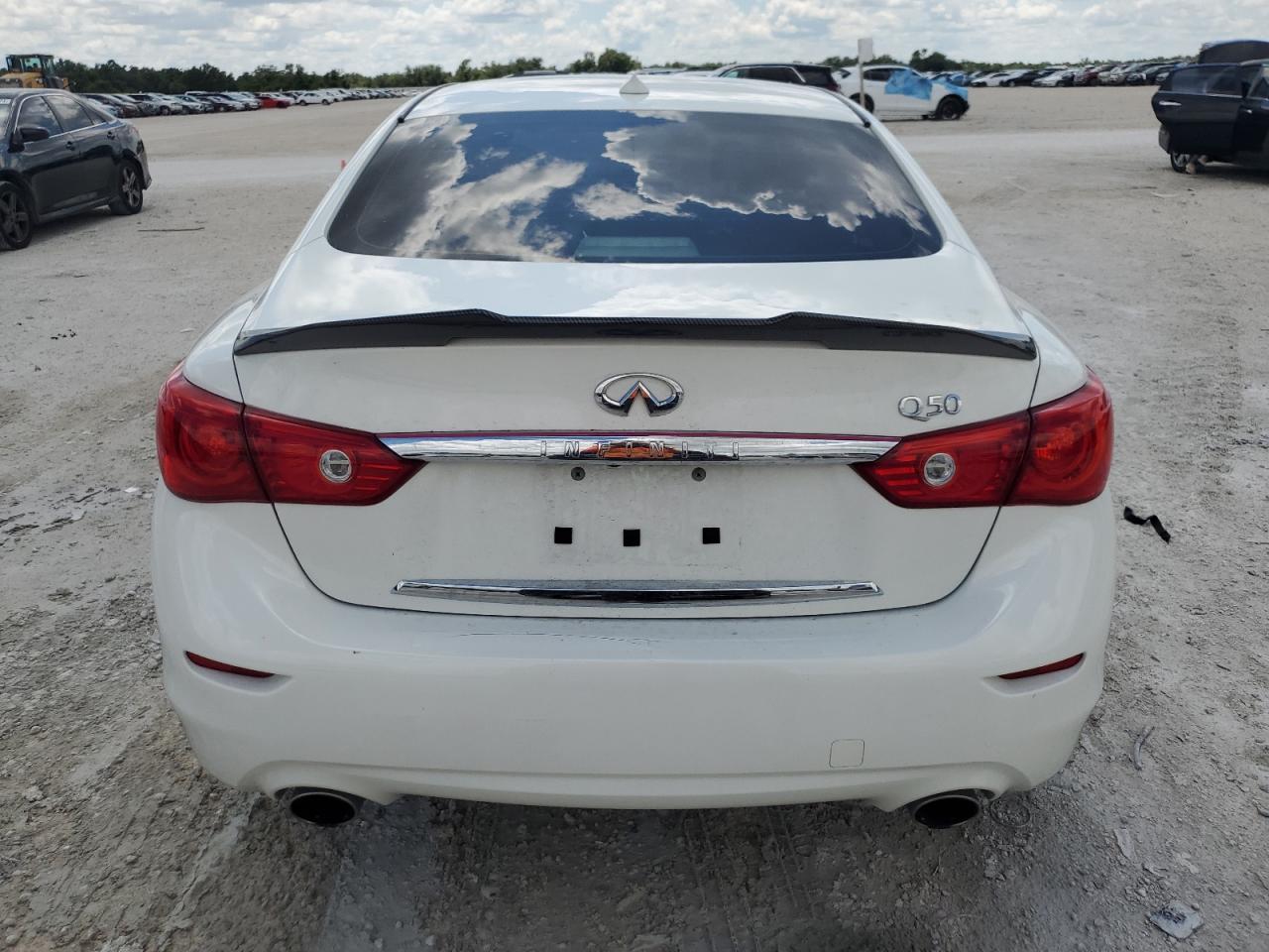 JN1BV7AP4FM330677 2015 Infiniti Q50 Base