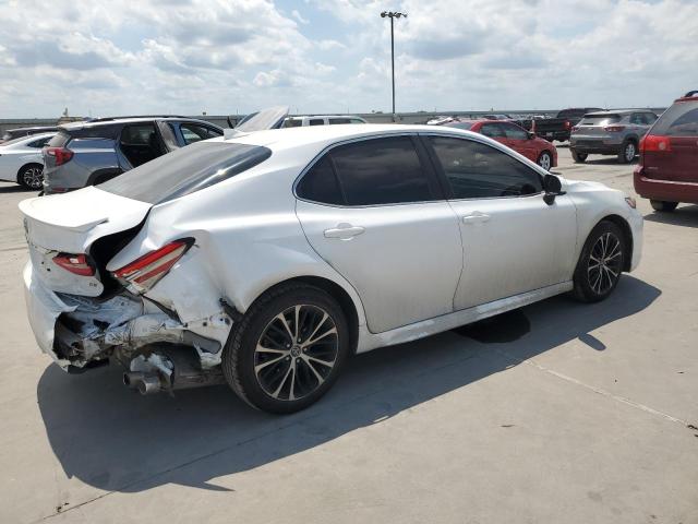 VIN 4T1B11HK2KU758768 2019 Toyota Camry, L no.3