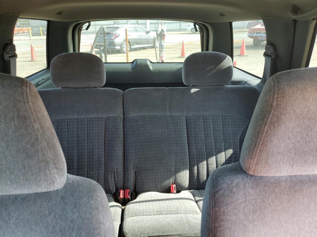 1GNDT13W0Y2202505 2000 Chevrolet Blazer