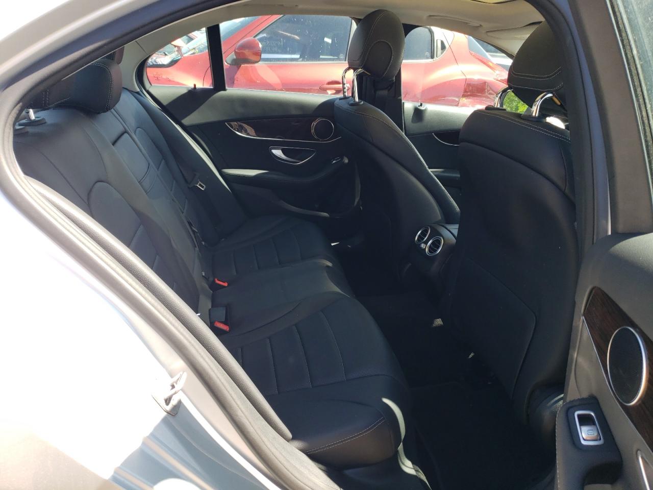 55SWF4KB7HU228653 2017 Mercedes-Benz C 300 4Matic