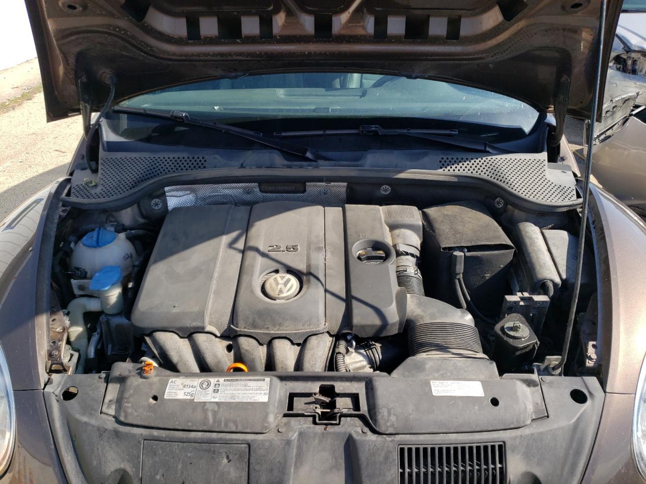 3VWHX7ATXCM654518 2012 Volkswagen Beetle