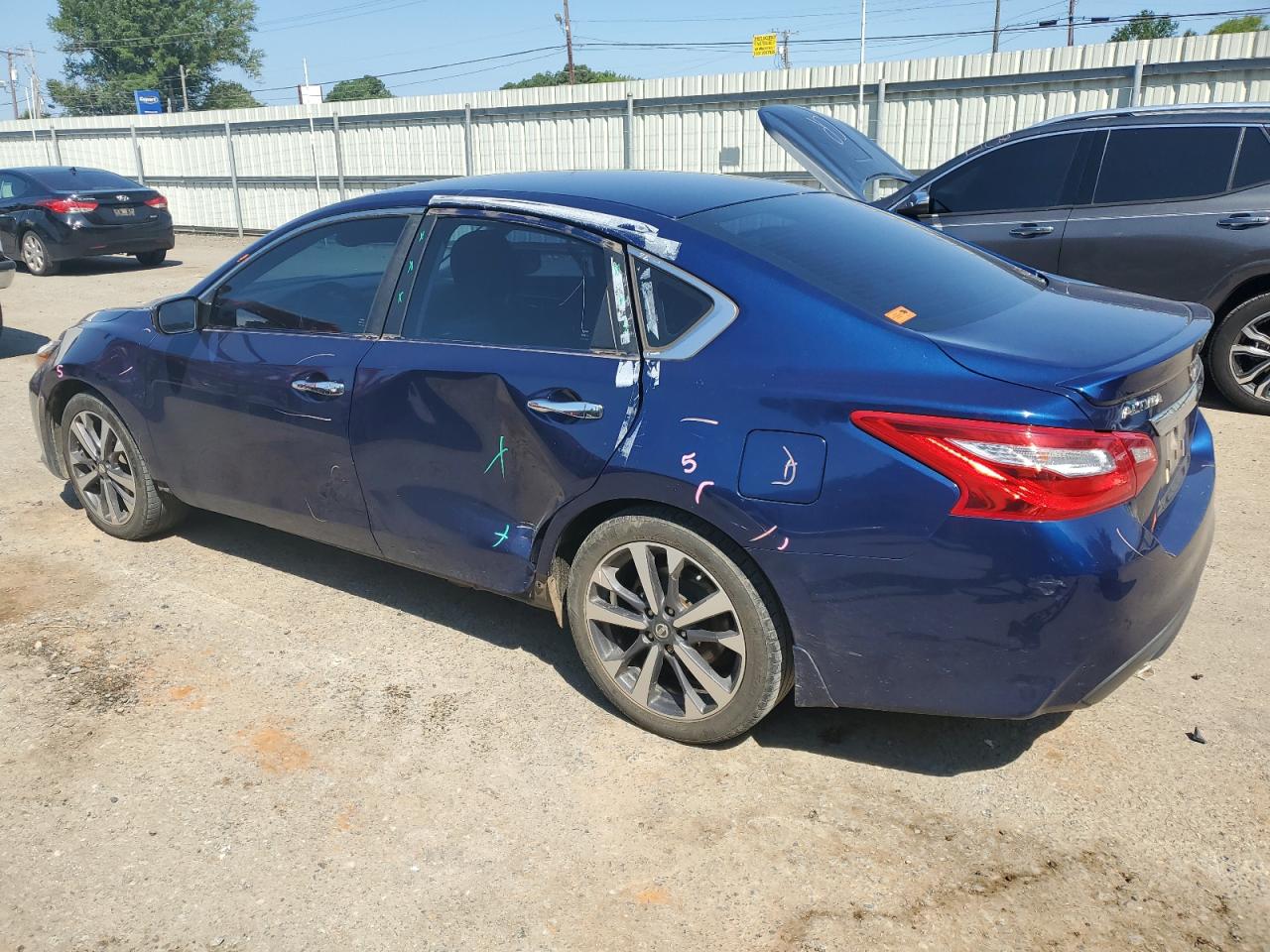 2016 Nissan Altima 2.5 vin: 1N4AL3APXGN384106