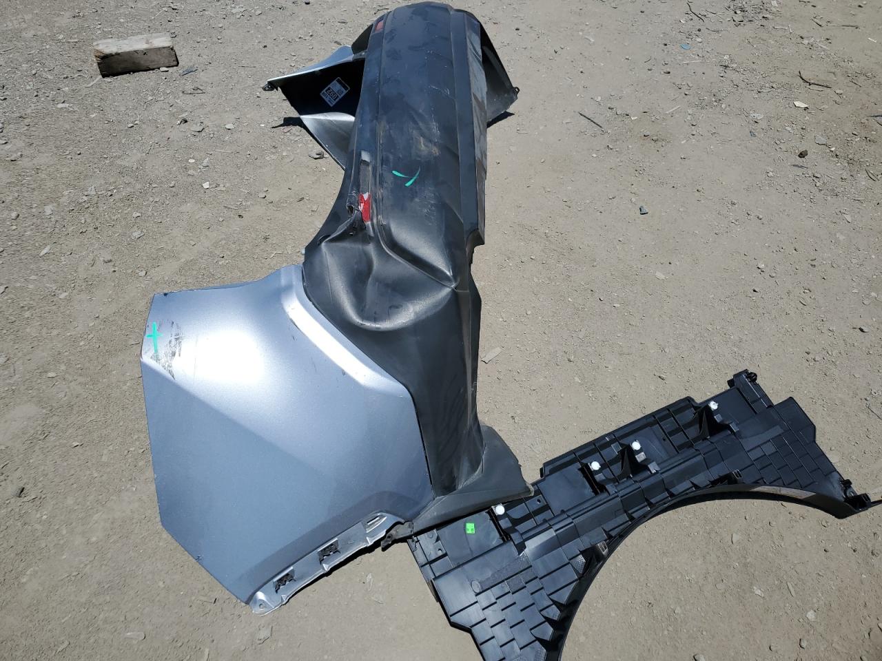 2T3H1RFV6MC131766 2021 Toyota Rav4 Le