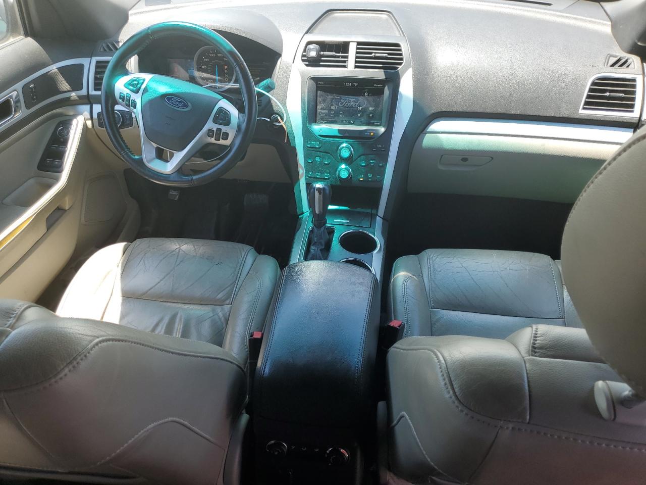 1FMHK7D81BGA39028 2011 Ford Explorer Xlt