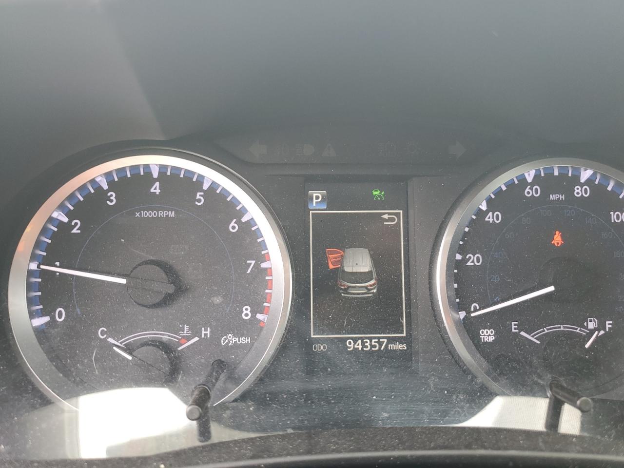 5TDBZRFH1HS359530 2017 Toyota Highlander Le