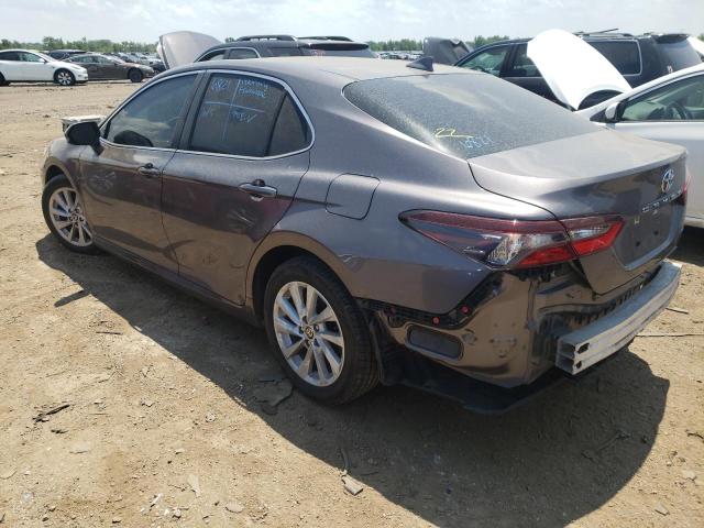 VIN 4T1C11AK7NU662069 2022 Toyota Camry, LE no.2