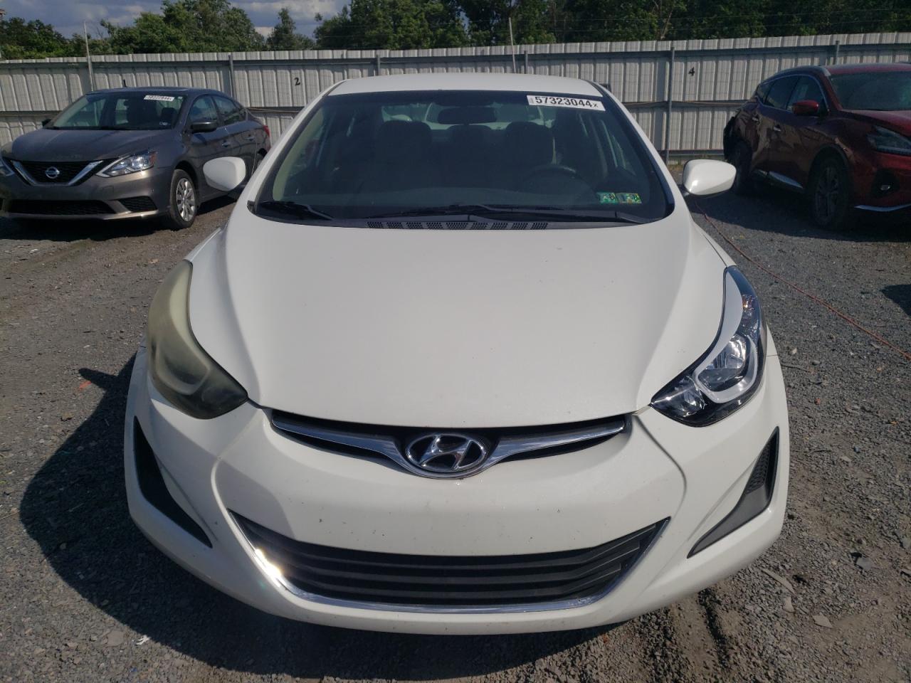 5NPDH4AE7EH509217 2014 Hyundai Elantra Se