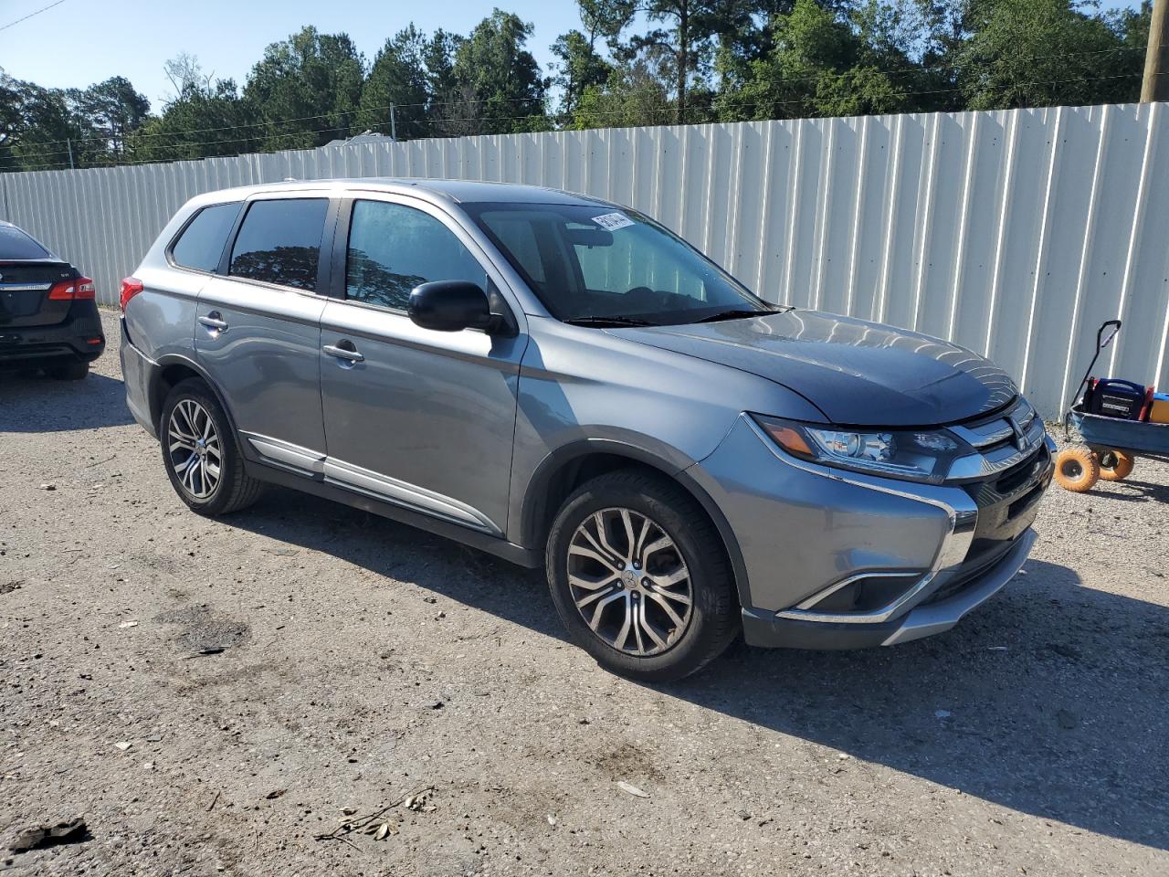 2017 Mitsubishi Outlander Es vin: JA4AD2A3XHZ024076