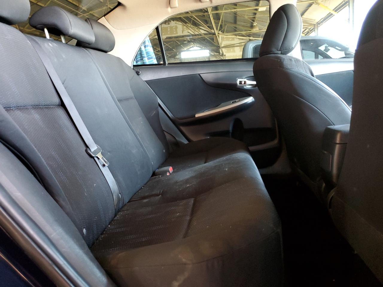 2T1BU4EE6BC695196 2011 Toyota Corolla Base