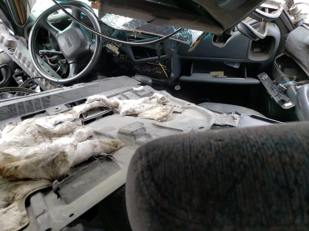 1GKDT13W2X2535574 1999 GMC Jimmy