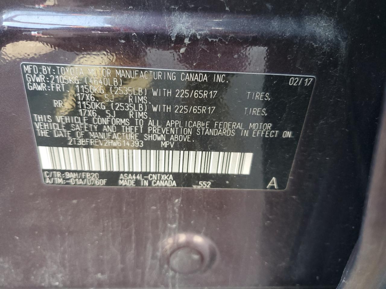 2T3BFREV2HW614393 2017 Toyota Rav4 Le