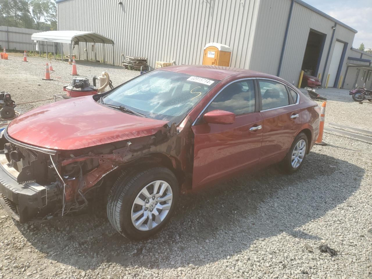  Salvage Nissan Altima