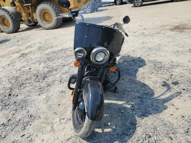2022 HARLEY-DAVIDSON FLHCS 1HD1YBK12NB032652